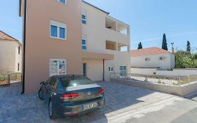 Apartments Luxury And Sea View